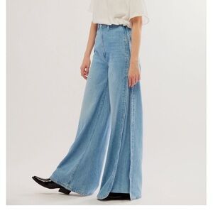 NWOT MOTHER denium SNACKS! Piece of cake heel jeans